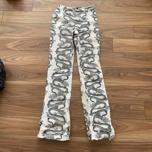 Dragon pants